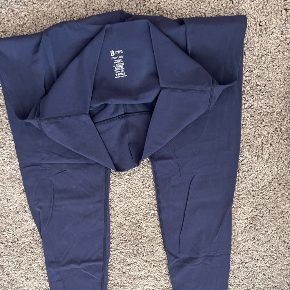 Buff bunny leggings brand new